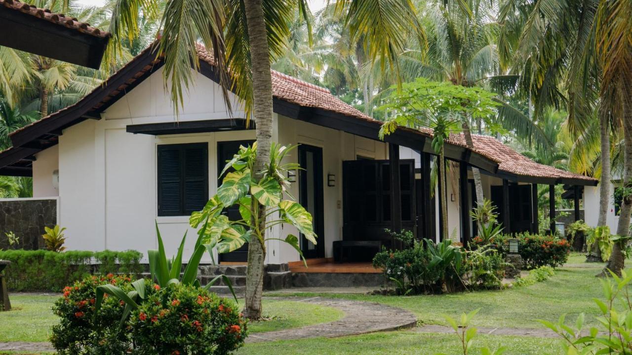 Grand Elty Krakatoa Hotell Kalianda Exteriör bild