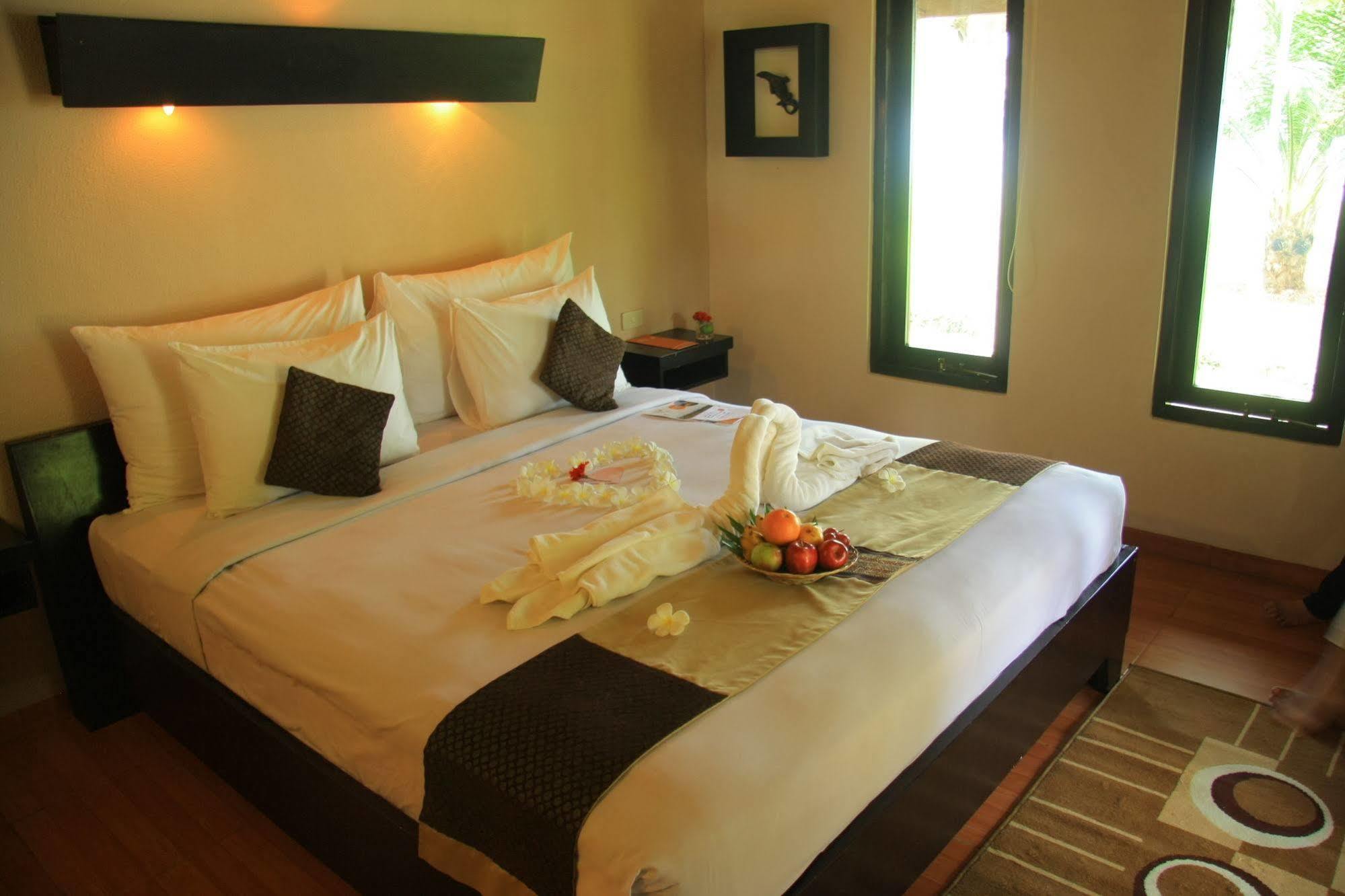 Grand Elty Krakatoa Hotell Kalianda Exteriör bild