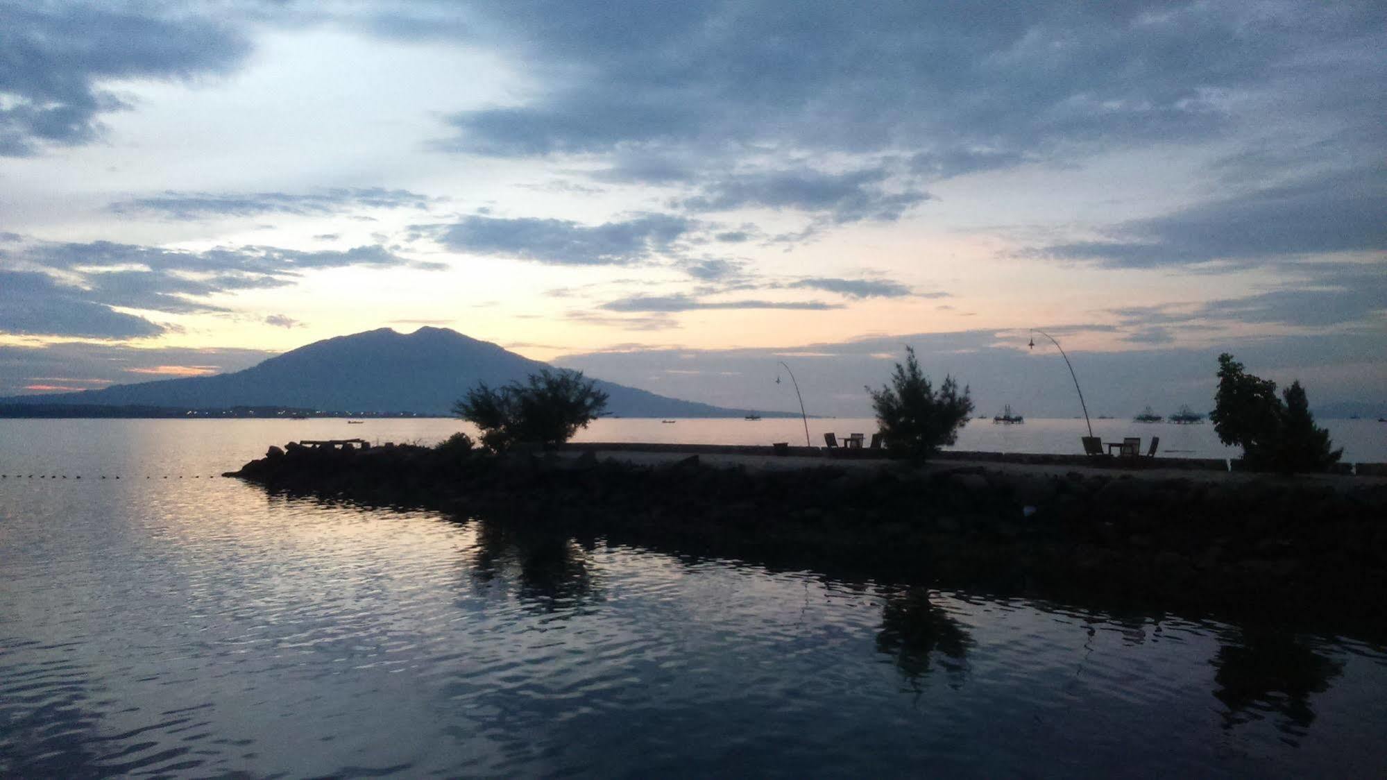 Grand Elty Krakatoa Hotell Kalianda Exteriör bild